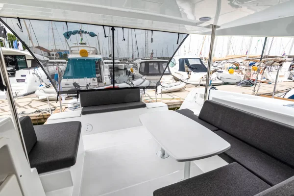 Katamaran Chartern in Kroatien