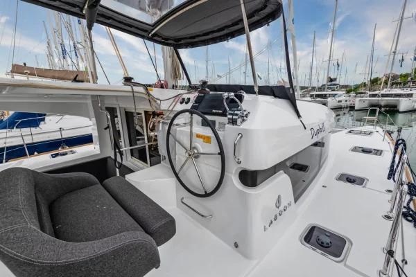 Katamaran Chartern in Kroatien