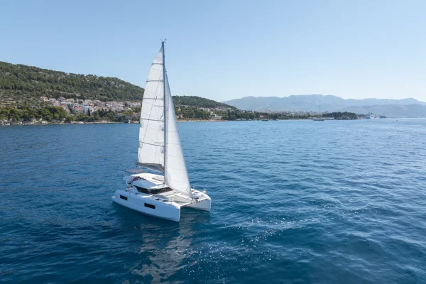 Katamaran mieten Lagoon 38