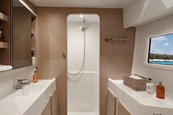 Lagoon 42 - Lady Aurora