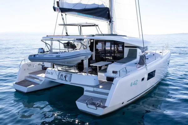 Lagoon 42 - SAX IV