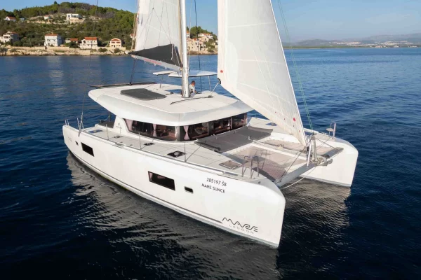 Katamaran mieten: Lagoon 42 - Mare Sunce