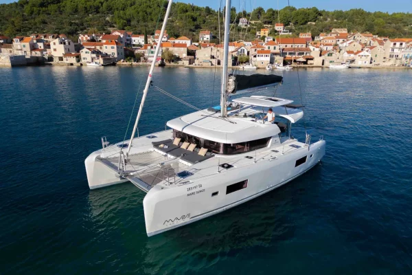 Katamaran mieten: Lagoon 42 - Mare Sunce