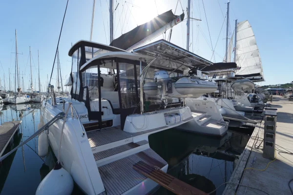 Katamaran mieten: Lagoon 42 - Mare Sunce