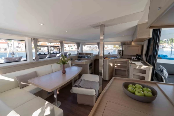 Katamaran mieten: Lagoon 42 - Mare Sunce