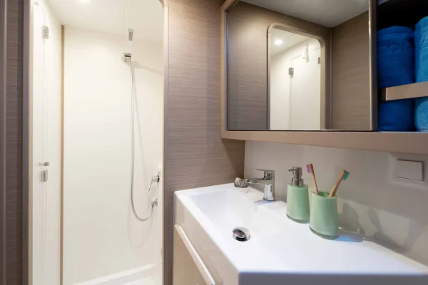 Katamaran mieten: Lagoon 42 - Mare Sunce