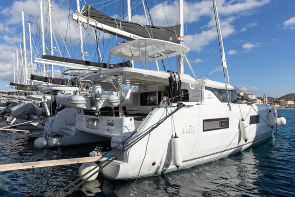 Katamaran mieten in Rogoznica: Lagoon 46
