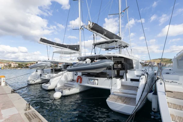 Katamaran mieten in Split: Lagoon 46