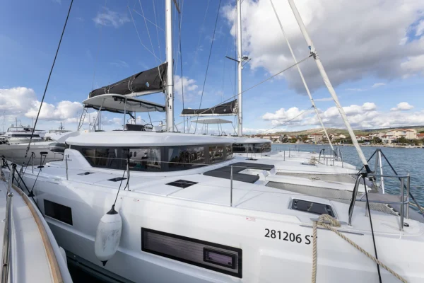 Katamaran mieten in Split: Lagoon 46