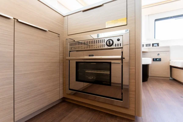 Katamaran mieten Šibenik: Lagoon 46 - Mare Azul