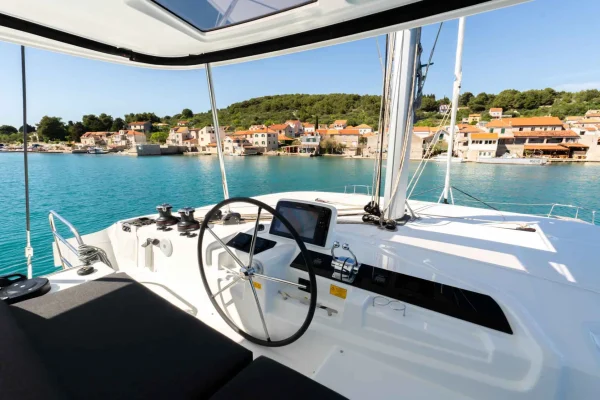 Katamaran mieten Šibenik: Lagoon 46 - Mare Azul