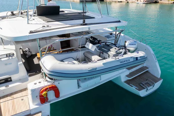 Katamaran mieten Šibenik: Lagoon 46 - Mare Azul