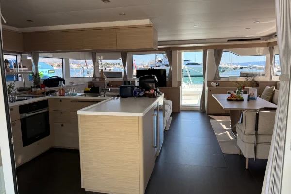 Lagoon 60 - Princess Karla - Küche