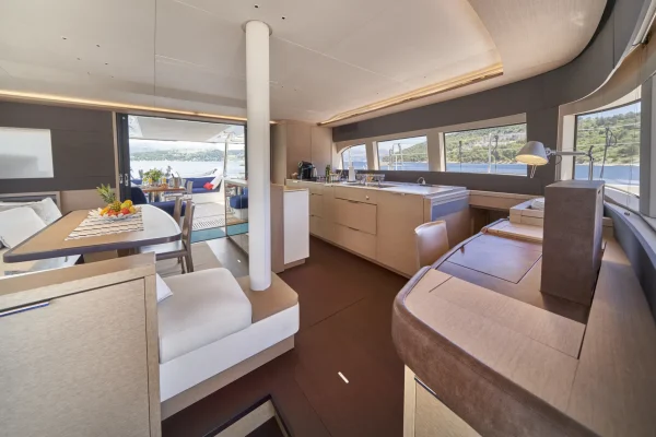 Lagoon 65 - Amada Mia