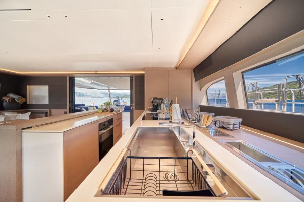 Lagoon 65 - Amada Mia