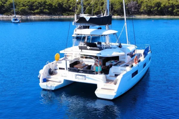 Lagoon 46 - Chill Out