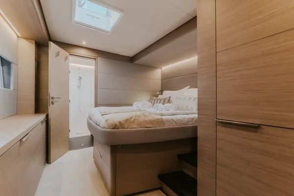 Lagoon 55 - Tri Wing - Kabine
