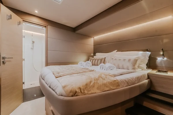 Lagoon 55 - Tri Wing - Kabine