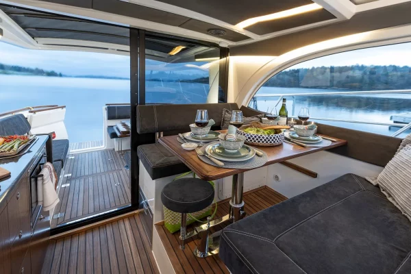 Marex 330 SCA SIbenik
