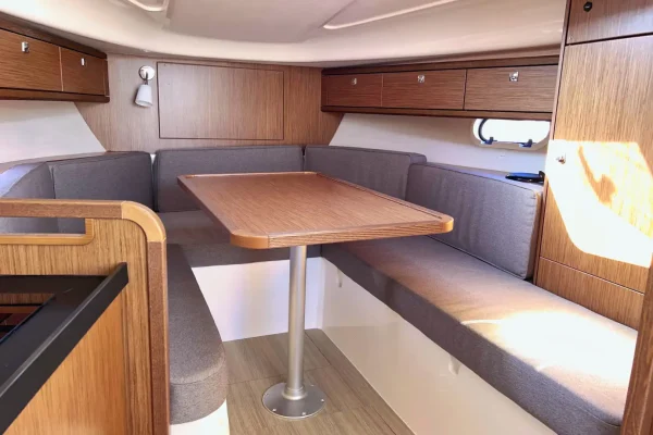 Motoboot mieten: Bavaria 29 - Roma