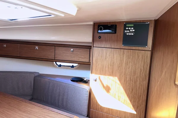 Motoboot mieten: Bavaria 29 - Roma