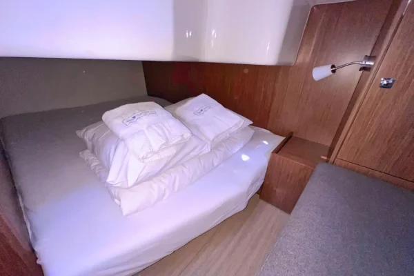 Motoboot mieten: Bavaria 29 - Roma