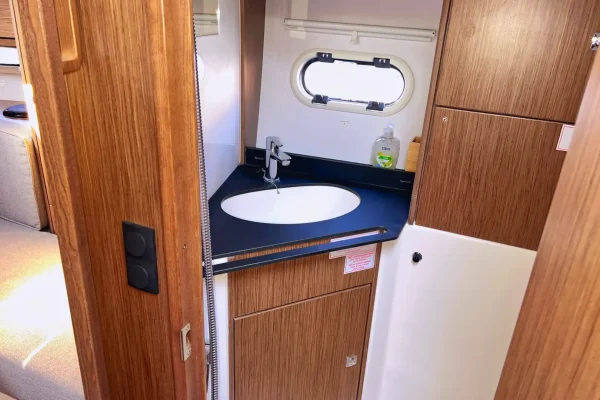 Motoboot mieten: Bavaria 29 - Roma