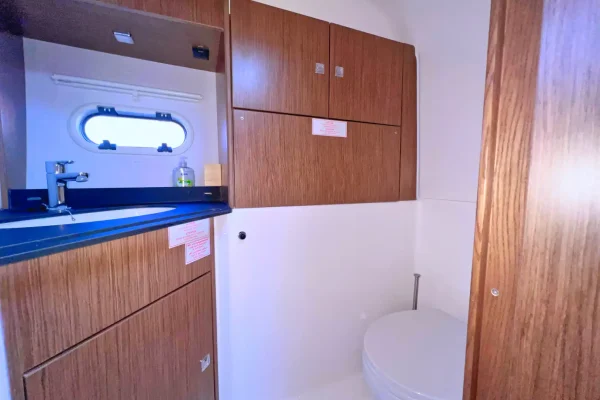 Motoboot mieten: Bavaria 29 - Roma