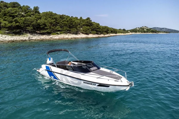 Motorboot chartern: Nordkapp K9 Noblesse