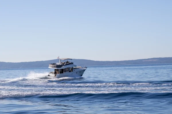 Motoryacht Charter: Swift Trawler 41
