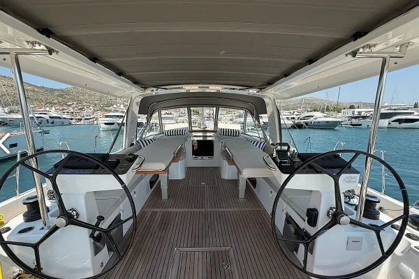 Oceanis 60 - Scorpio in Marina Baotic