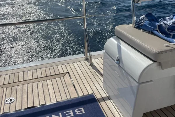 Oceanis Yacht 54 - White Bird