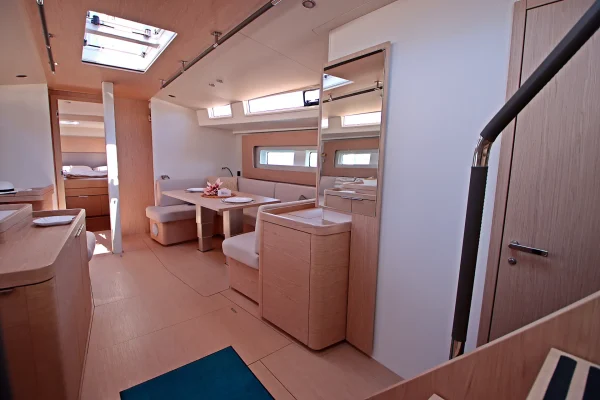 Oceanis Yacht 54 - White Bird