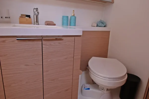 Oceanis Yacht 54 - White Bird