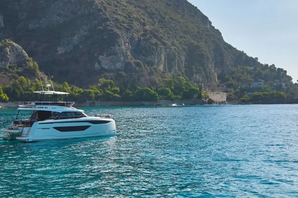 Luxus Powerkatamaran in Split: Prestige M48 - Dolce far niente