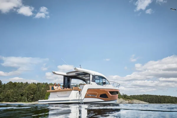 Luxus in Kastela: Sealine C390 - Tireless