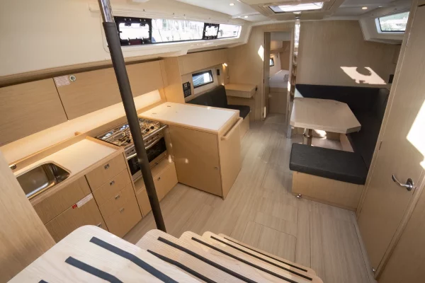 Segelboot Vermietung - Bavaria C38 - Aura