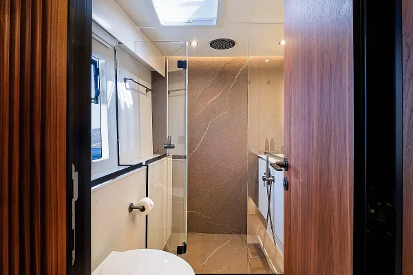 Sunreef 60 - Ahalya - Badezimmer