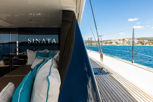 Sunreef 60 - Sinata - Exterior