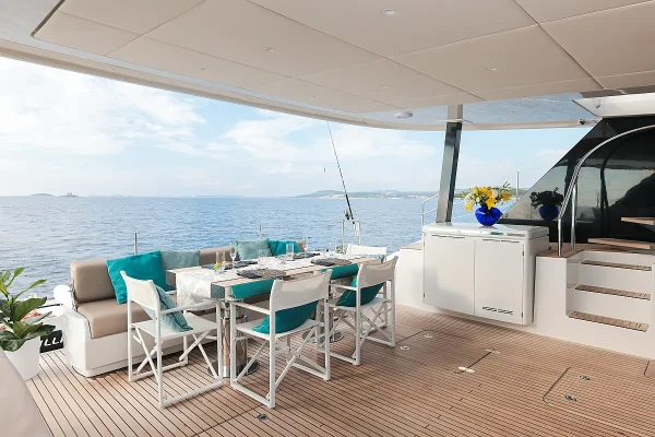 Sunreef 60 - Sinata - Exterior