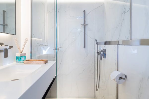 Sunreef 70 - n+1 - Duschkabine