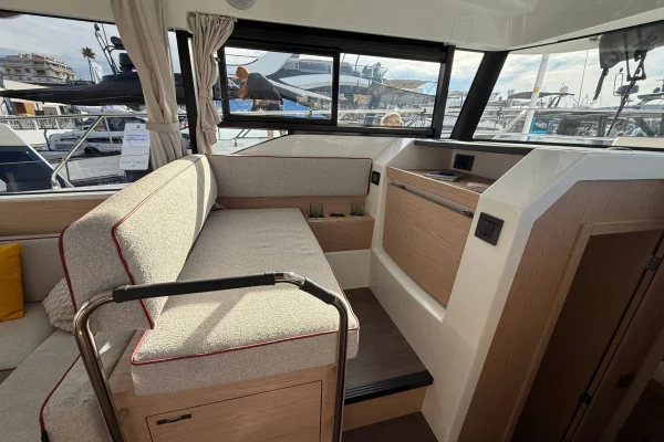 Swift Trawler 37 Fly - ZOE