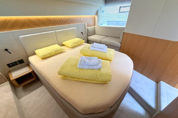 Motoryacht Charter Galeon 480 Sogno