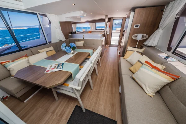 Bali Katamaran mieten