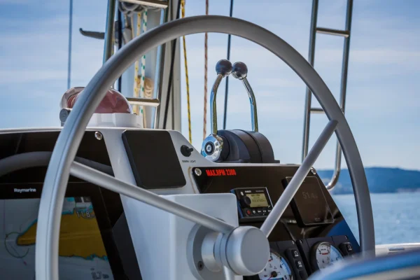 Bali Katamaran mieten