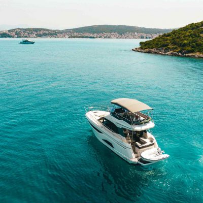 Yacht in Kroatien mieten - Bavaria R40