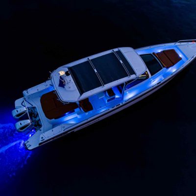 Boot in Kroatien Chartern mit der Axopar