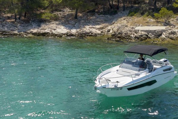 Motoboot mieten in Tribunj: Karnic 702 SL