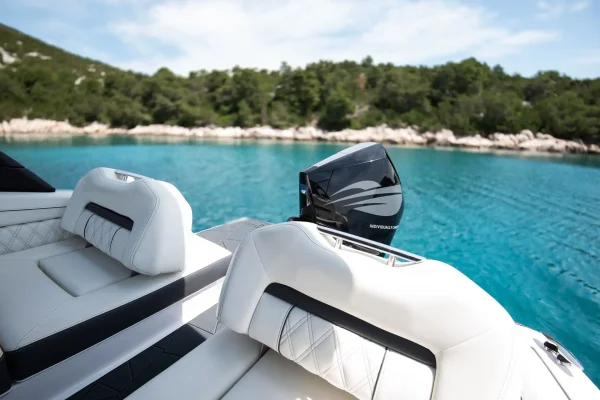 Bootsvermietung Kroatien - Regal K7