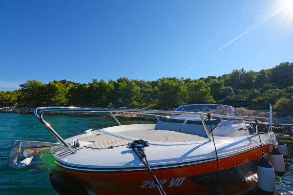 Bootsvermietung Kroatien Jeanneau Cap Camarat 7.5 "Kroatien Charter"